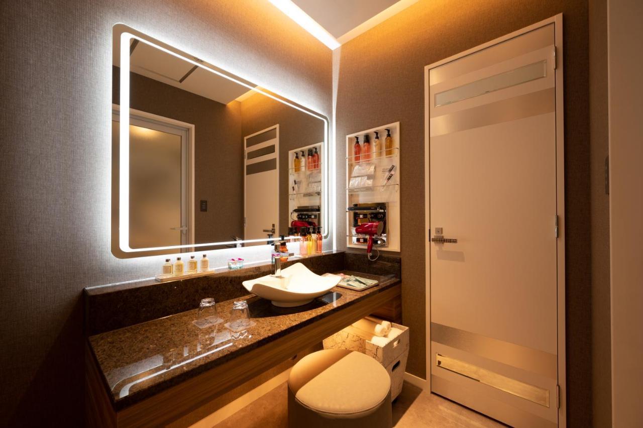 HOTEL VARKIN Ikebukuro Nishiguchi Tokyo Bagian luar foto